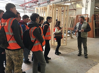 Exkurze ve firmě - VOŠ a SPŠ Žďár nad Sázavou - 12. 4. 2017